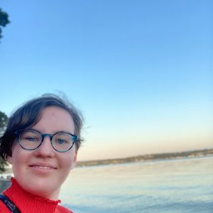 Meet your Posher, Natalie